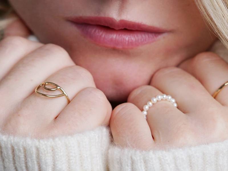 Zierlicher Halo Ring Aus Tinte Gold Filled Handgemacht - Zarter Sterlingsilber Swiss Made Handgemachter Doppelter Halbkreis Für Frauen von PaulineMathilde