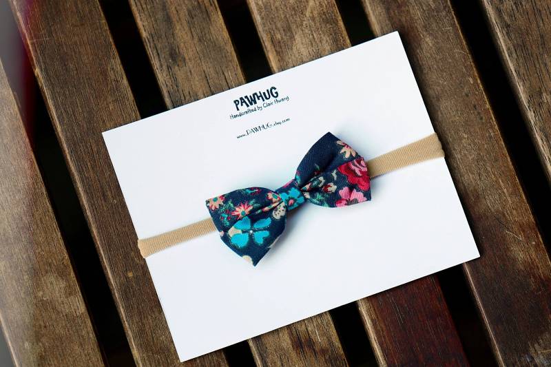 Blaues Blumen Schleife Stirnband, Baby Nylon Mädchen Floral Schleife, Florale von PawHug