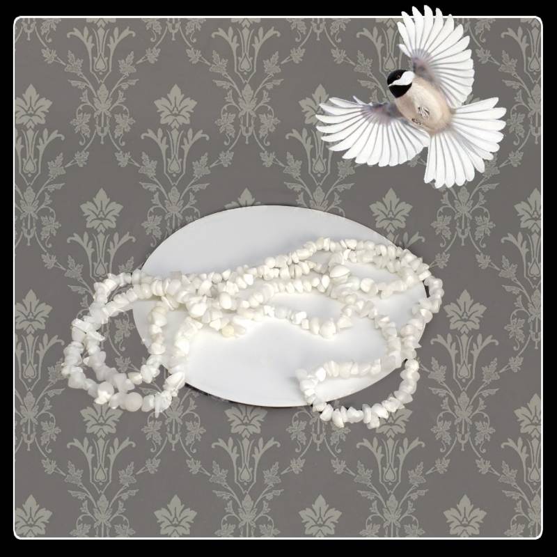 Vintage Lange Weiße Howlite Edelsteinnugget Halskette Vintage Lange Weiße Howlite Edelsteinnugget Halskette von PawhillTreasures