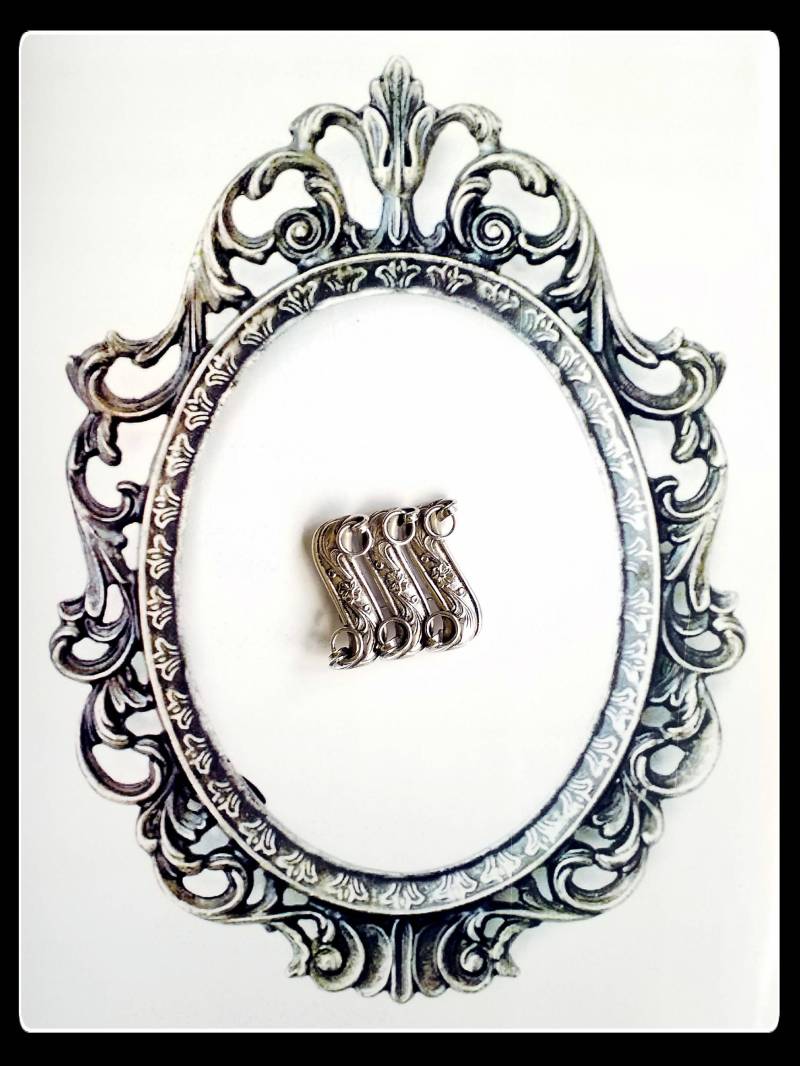 Vintage Versilberte Jugendstil Brosche von PawhillTreasures
