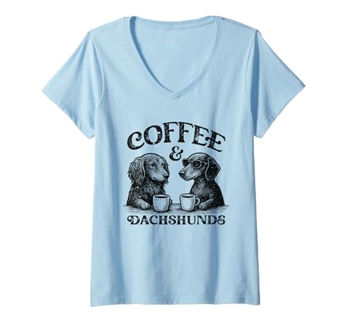 Damen Coffee and Dackel Longhaired Funny Wiener Dog Lover T-Shirt mit V-Ausschnitt Damen Coffee and Dackel Longhaired Funny Wiener Dog Lover T-Shirt mit V-Ausschnitt von Paws And Beans Apparel by TheMaesthetics