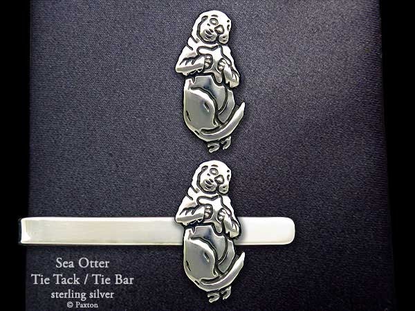 Sea Otter Krawattennadel Oder Krawattenklammer Sterling Silber Sea Otter Krawattennadel Oder Krawattenklammer Sterling Silber von PaxtonJewelry