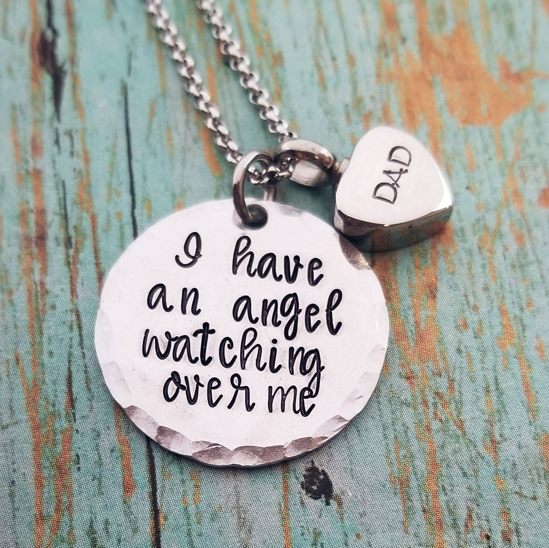 Benutzerdefinierte Feuerbestattung Halskette Ich Habe Einen Engel Wacht Über Mich Erinnerungsgeschenk Dad Erinnerungsschmuck Urne Schmuck Herz von PaytonLeighTreasures