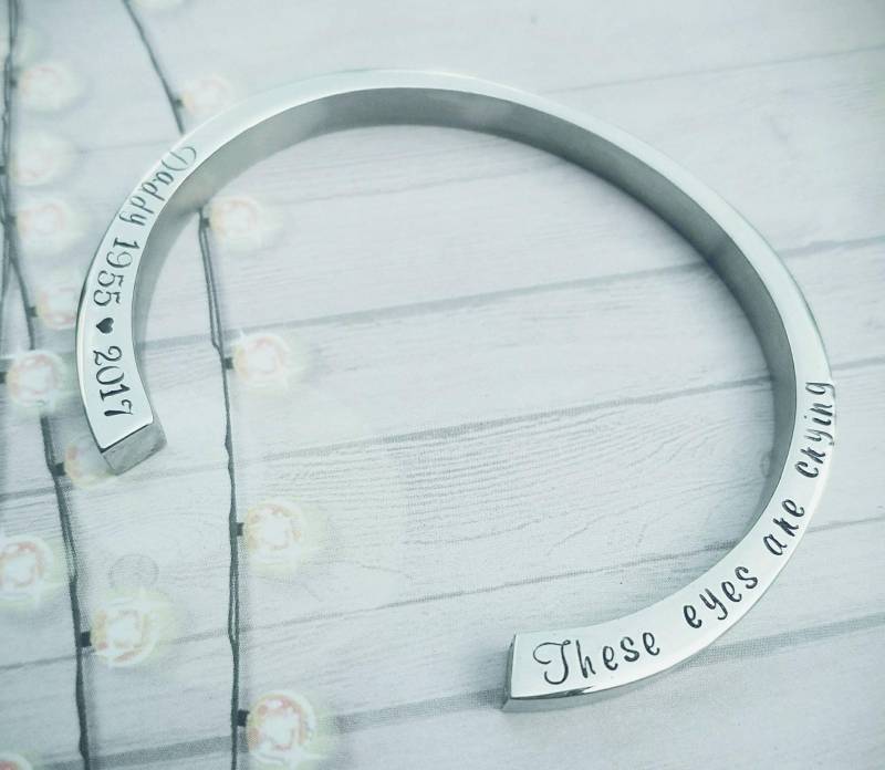 Personalisierter Feuerbestattungs-Armreif Urnenarmband Aus Edelstahl, Gedenkschmuck von PaytonLeighTreasures