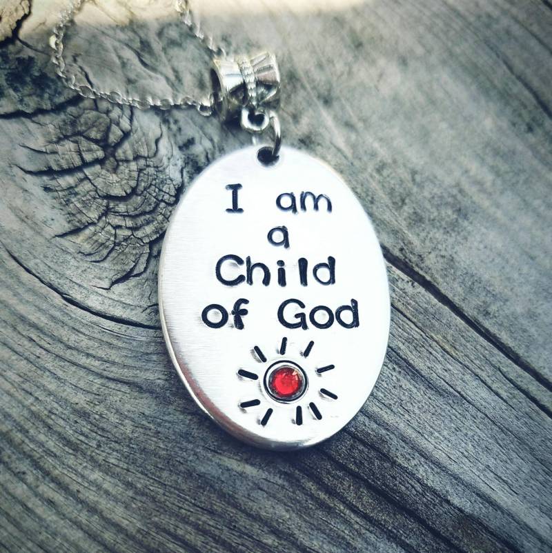 Kind Gottes Halskette - Sonnenschein Geburtsstein Handgestempelt Taufe Kommunion Geschenk Religiöser Schmuck Inspirierende Zitate von PaytonLeighTreasures