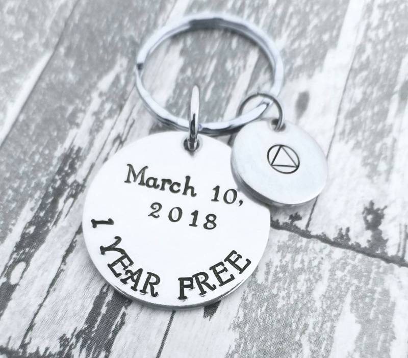 Personalisierte Nüchternheit Schlüsselbund 1 Jahr Geschenk von PaytonLeighTreasures
