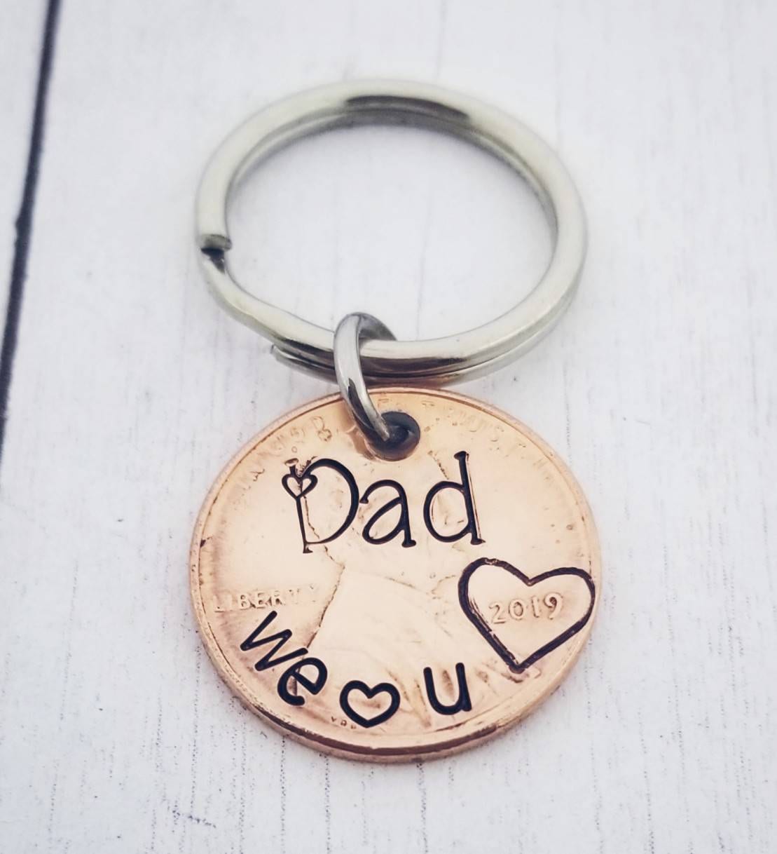 Personalisierter Penny Schlüsselanhänger - Personalisiertes Dad Geschenk Hergestellt Jahr von PaytonLeighTreasures