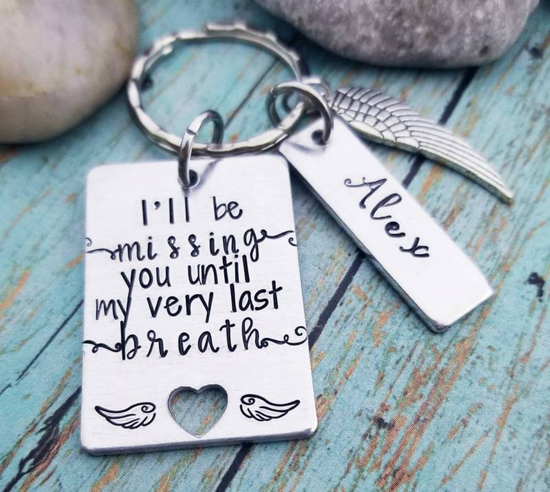 Schlüsselanhänger Personalisiert Handgestempelter Engel Flügel von PaytonLeighTreasures