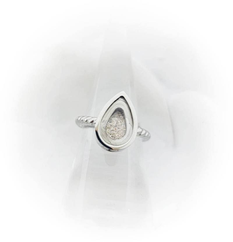 Teardrop Feuerbestattung Ring - Locket Urne Schmuck Glas-Denkmal-Ring-Kind Verlust Ring-Mama-Memorial Verdreht von PaytonLeighTreasures