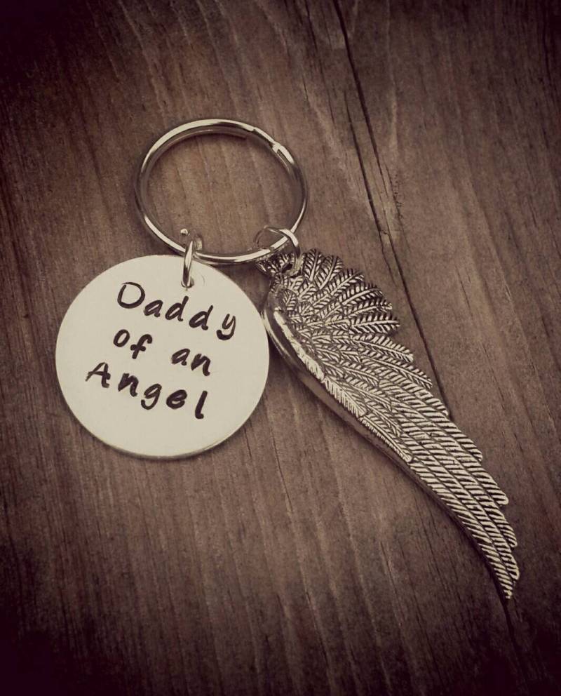 Papa Eines Engels Geschenk - Erinnerungsgeschenk Für Kind Verlust Engel Schlüsselbund Erinnerungs Schlüsselanhänger Vater Des Kindes Im Himmel von PaytonLeighTreasures