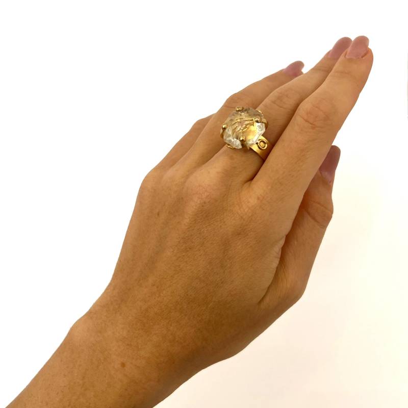 Goldener Kristall-Cocktailring Verstellbar Vintage Glamour von PazitKeidarDesign