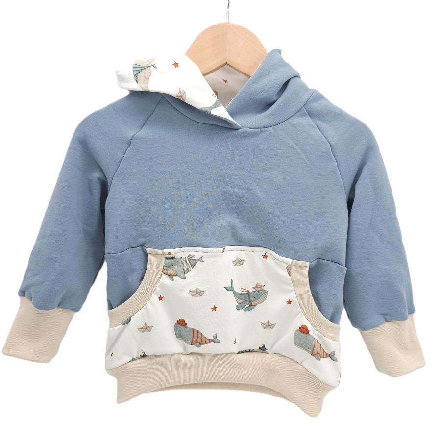 Hoodie [ Kids ] Küstenkind Wale Schiffchen von Pazofili