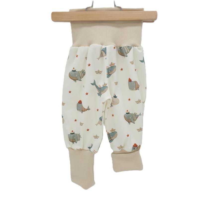 Pumphose Küstenkind Wale Schiffchen von Pazofili