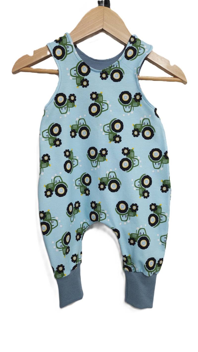strampler Traktor Grün von Pazofili