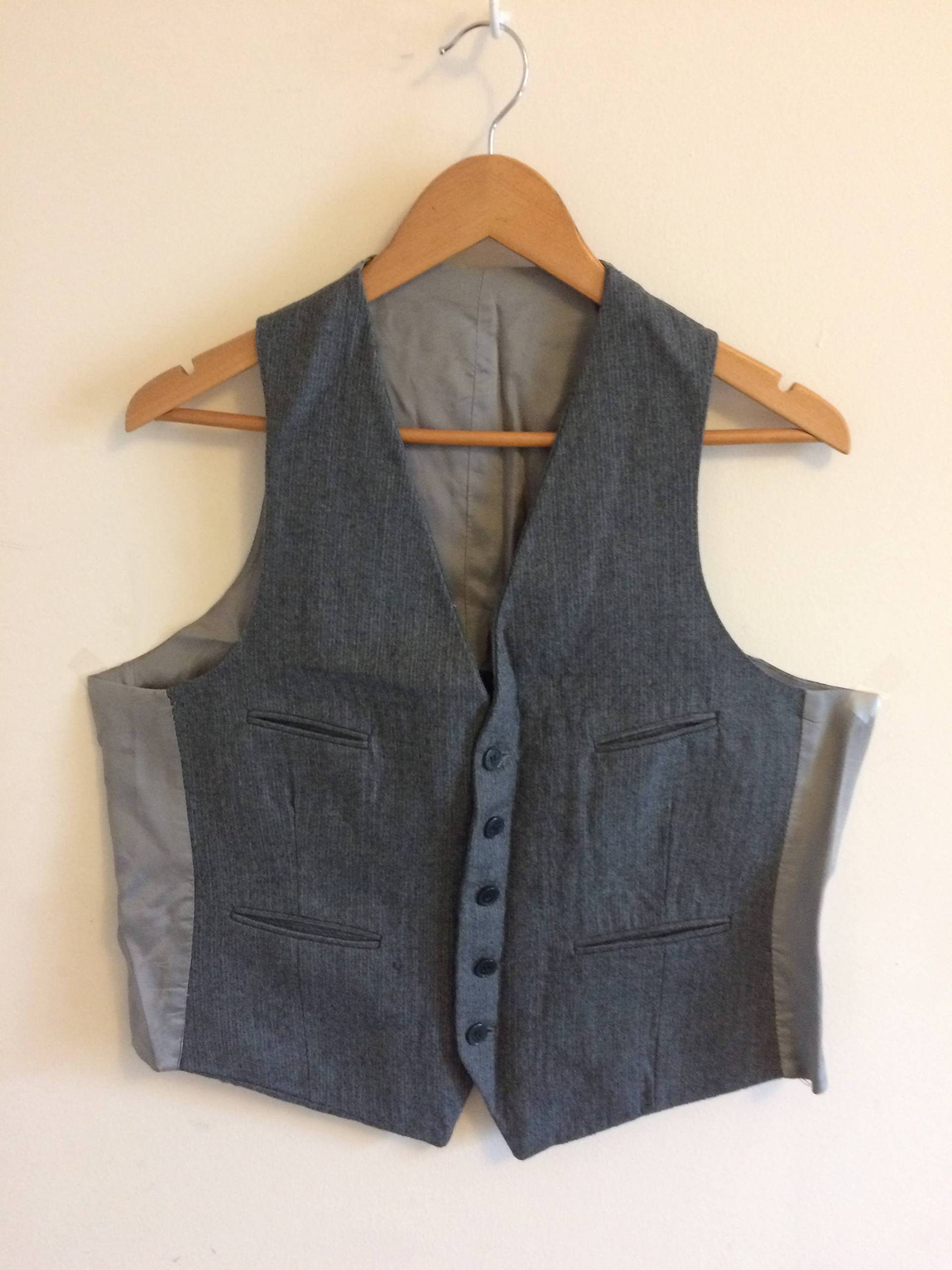 Vintage Graue Wolle Weste/ Nadelstreifen/ Größe 40 M/ Herren/ Festlich/ Casual Vintage Graue Wolle Weste/ Nadelstreifen/ Größe 40 M/ Herren/ Festlich/ Casual von PdvilleVintage