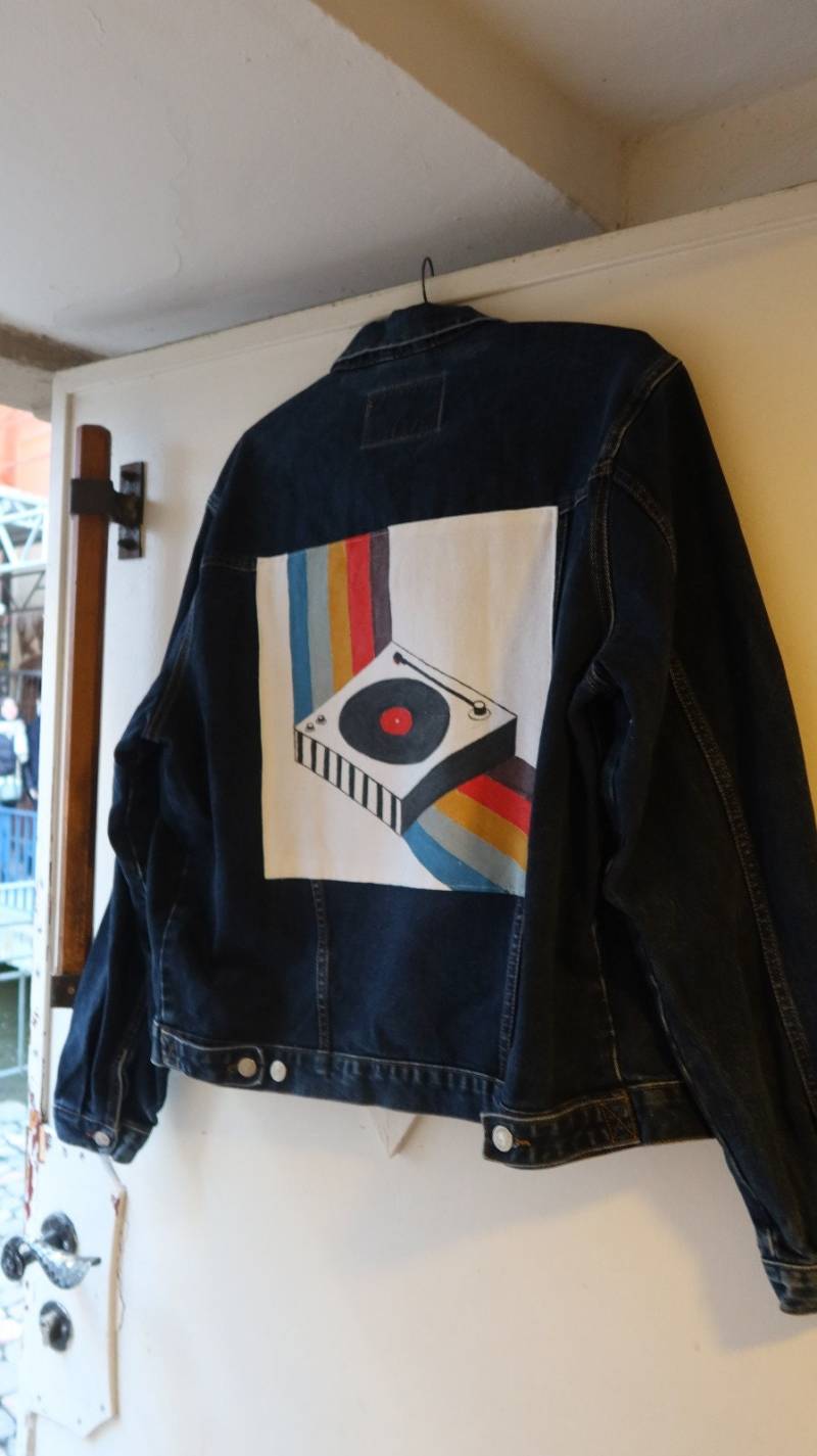 Retro Jeansjacke Schallplatte Retro Jeansjacke Schallplatte von PeaUndErbse