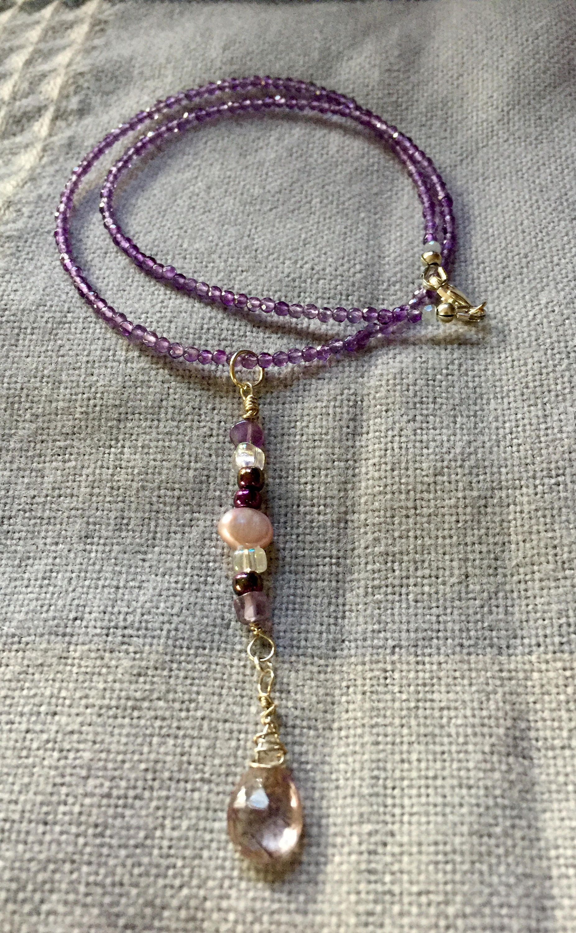 Amethyst-Briolette Y-Kette Amethyst-Briolette Y-Kette von PeaceLoveandBaubles