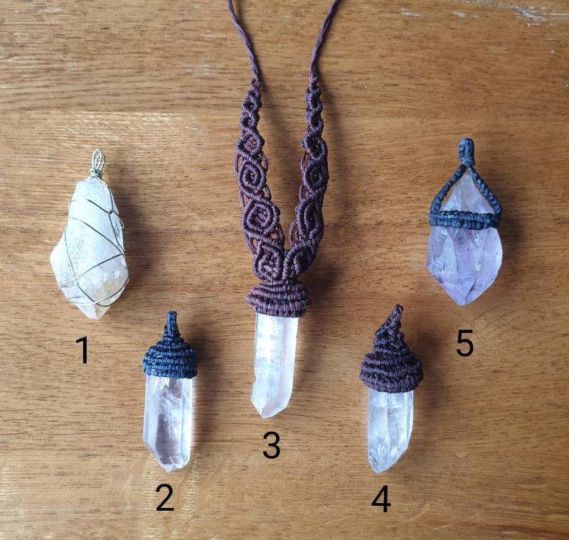 Kristall Makramee Anhänger Halskette | Handgefertigt von PeacefulPirateNinja