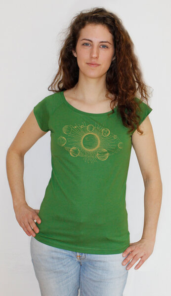 Peaces.bio - handbedruckte Biomode Bio-Bambus-Viskose Shirt Sonnensystem von Peaces.bio - handbedruckte Biomode