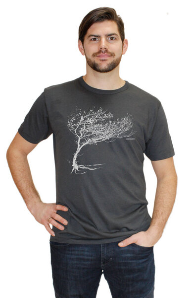 Peaces.bio - handbedruckte Biomode Bio-Herren-Bambus-Viskose-T-Shirt "Windy Tree" von Peaces.bio - handbedruckte Biomode