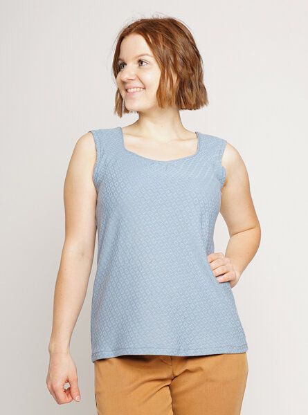 Peaces.bio - handbedruckte Biomode Strick Top in Himmelblau von Peaces.bio - handbedruckte Biomode