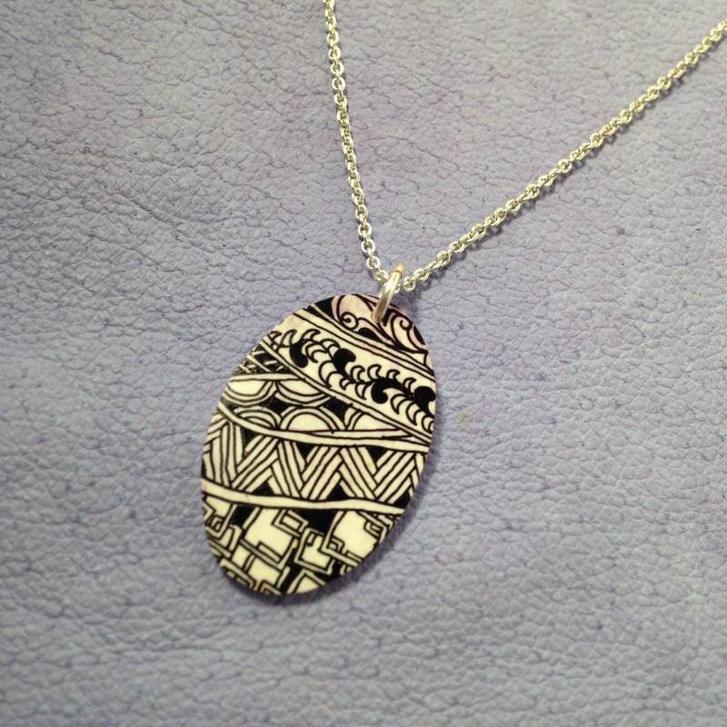 Zentangle Inspirierte Kunst Halskette Anhänger Optional Kette Zentangle Inspirierte Kunst Halskette Anhänger Optional Kette von PeachBoneStudios
