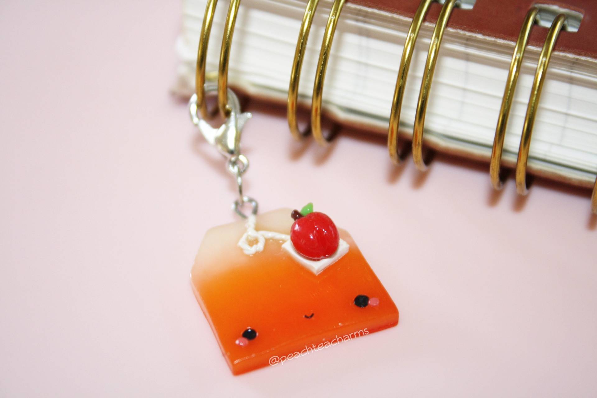 Kawaii Apfel Teebeutel Anhänger Anhänger Für Den Planer, Schlüsselanhänger von PeachTeaCharms