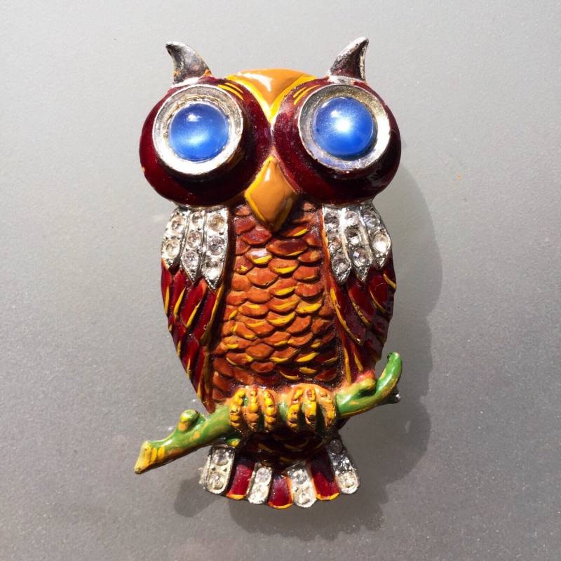1940Er Jahren Eule Pin Clip Paste Strass Emaille Antik Frühen Jahrgang Moon Glow von PeachyGlitters