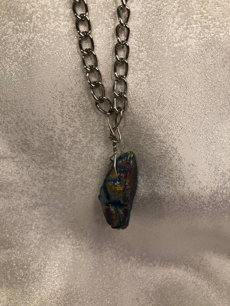 Regenbogen Kristallkette | Curb Chain von PeachyLeafy