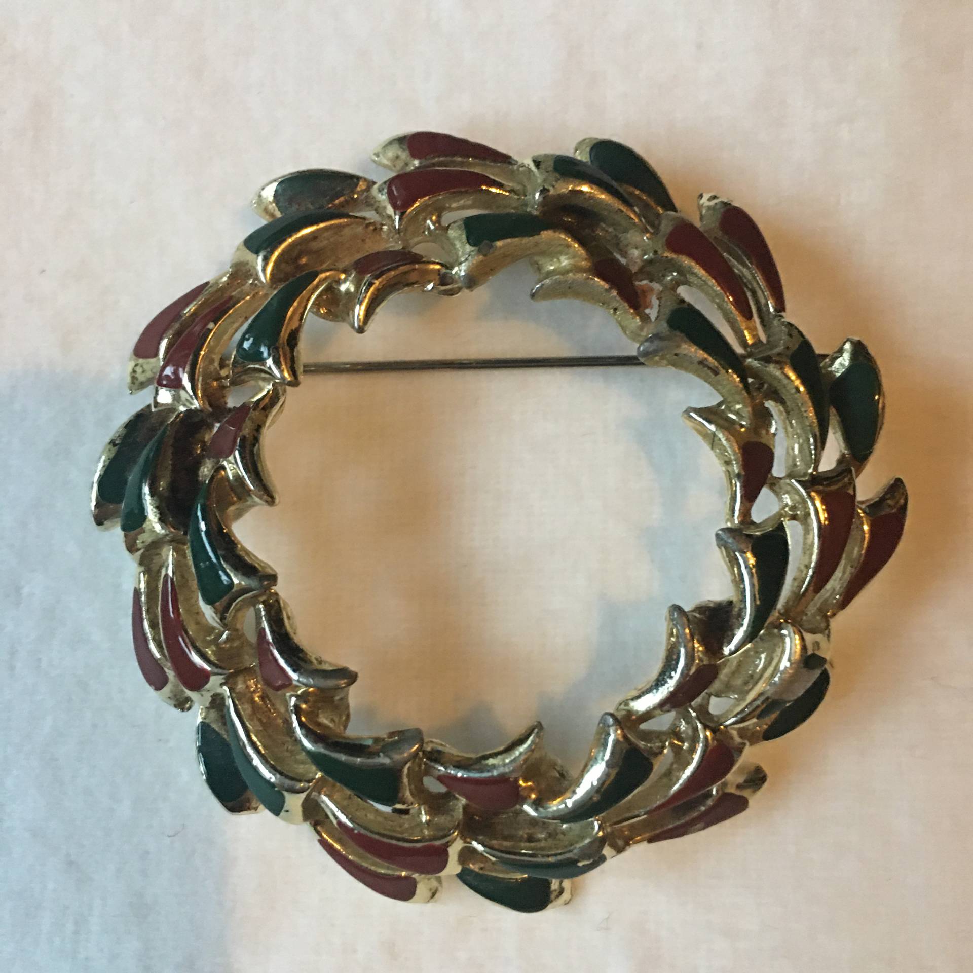 Vintage Brosche Kranzbrosche Emailliert von PeacockBySandy