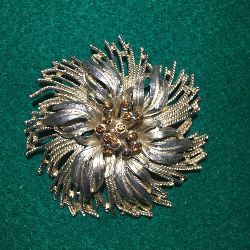 Vintage Designer Brosche "Sphinx" Strass Vintage Designer Brosche "Sphinx" Strass von PeacockBySandy