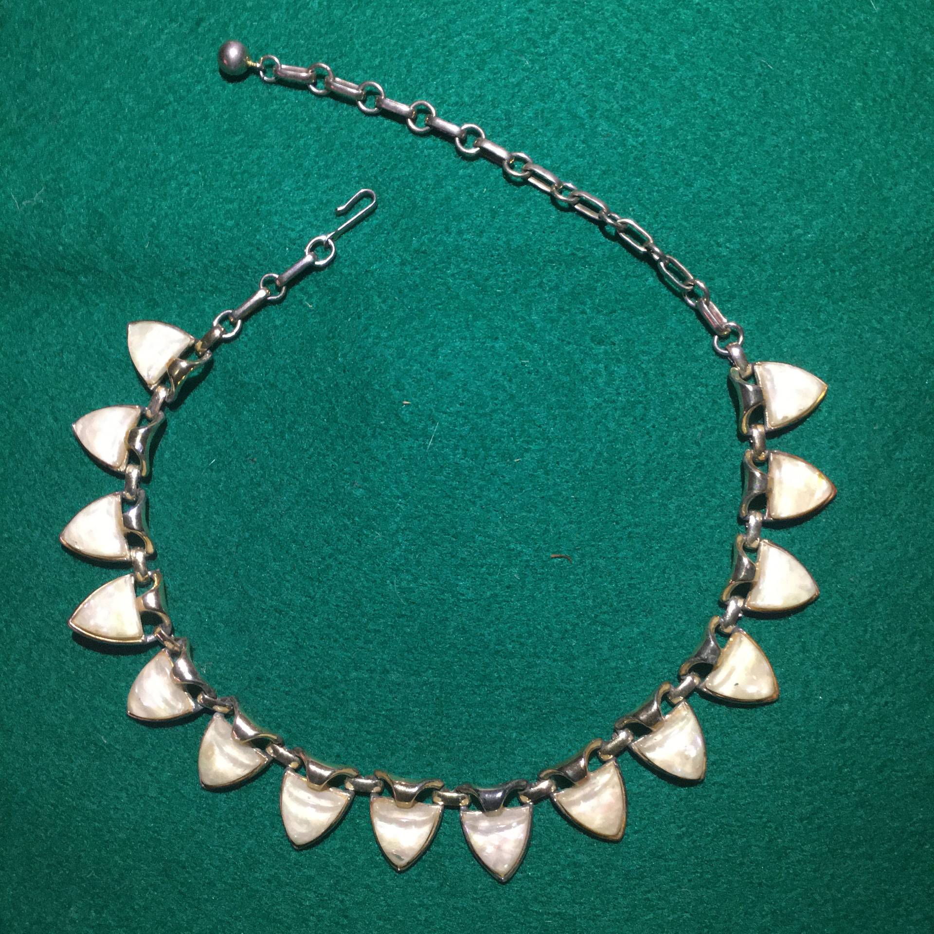 Vintage Designer Colier „Coro" Lucite von PeacockBySandy