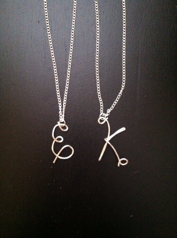 Faden Ersten Collier Faden Ersten Collier von PeanutAndCoCustom