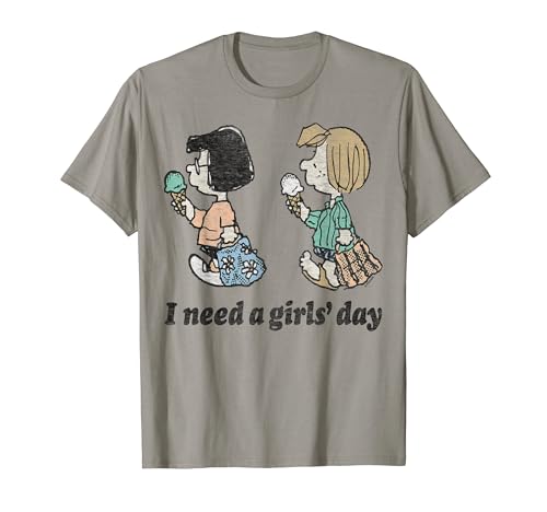 Erdnüsse - Peppermint Patty und Marcie Need A Girls Day T-Shirt von Peanuts