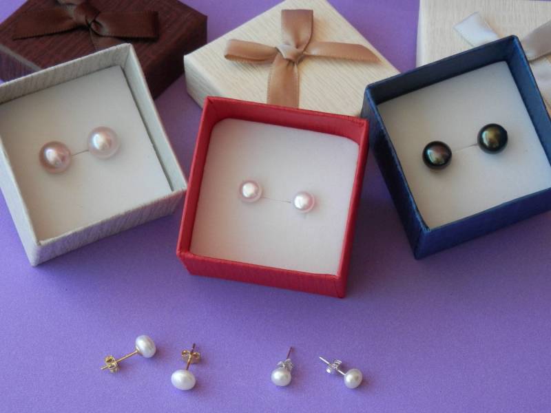 Brautjungfer Geschenk, Perlen Ohrringe, Schmuck Set, Süßwasser Weiße Ohrringe Hochzeit von PearlDazzle