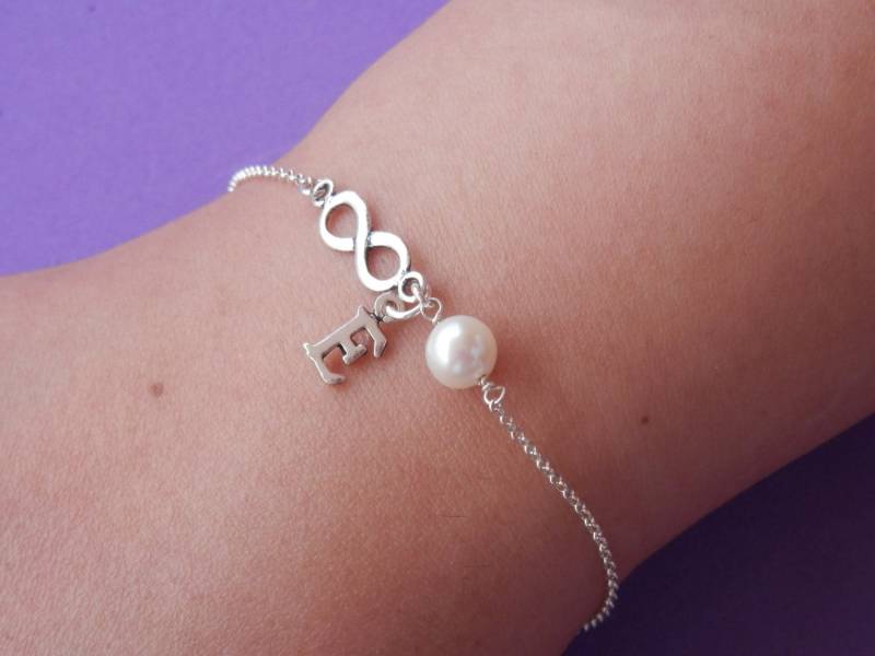 Brautjungfern Geschenk Armband Set Von 6 Geschenke 4Er Infinity Gold Personalisiert Inifinity Cha von PearlDazzle