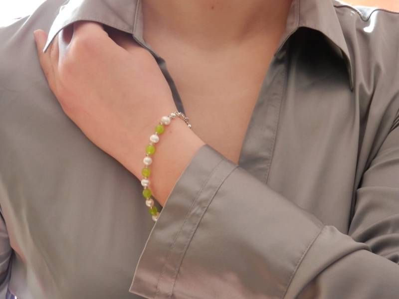 Jade Armband Silber Grün Chakra Schmuck Weiße Perle Geburtstagsgeschenk Lehrer Geschenk von PearlDazzle