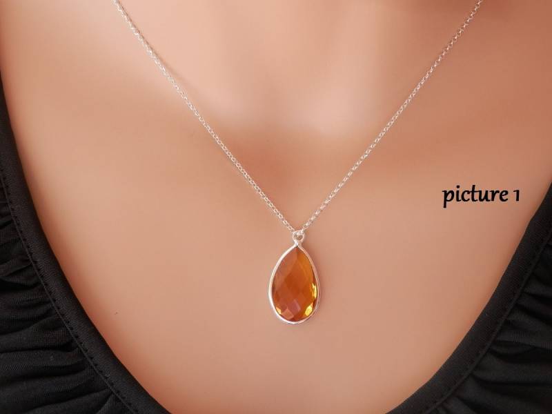 Zierliche Citrin Halskette Anhänger November Geburtsstein Schmuck Brautjungfer Set Von 3 Satz 6 Charms von PearlDazzle