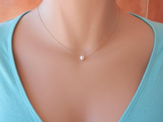 Zierliche Perlenkette, Brautjungferngeschenke von PearlDazzle