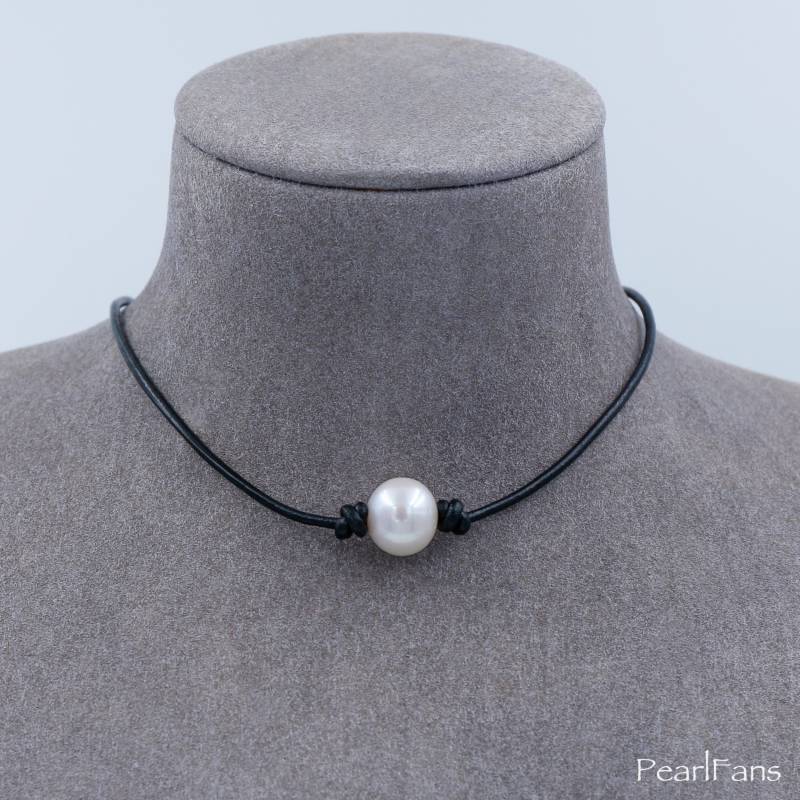 Perlen-Leder-Halskette, 12-13 Mm Große, Gute Qualität Echte Perle, Einzelne Weiße Süßwasserperle Schwarze Halskette, Geknotet, Geschenk Für Sie Perlen-Leder-Halskette, 12-13 Mm Große, Gute Qualität Echte Perle, Einzelne Weiße Süßwasserperle Schwarze Halskette, Geknotet, Geschenk Für Sie von PearlFans