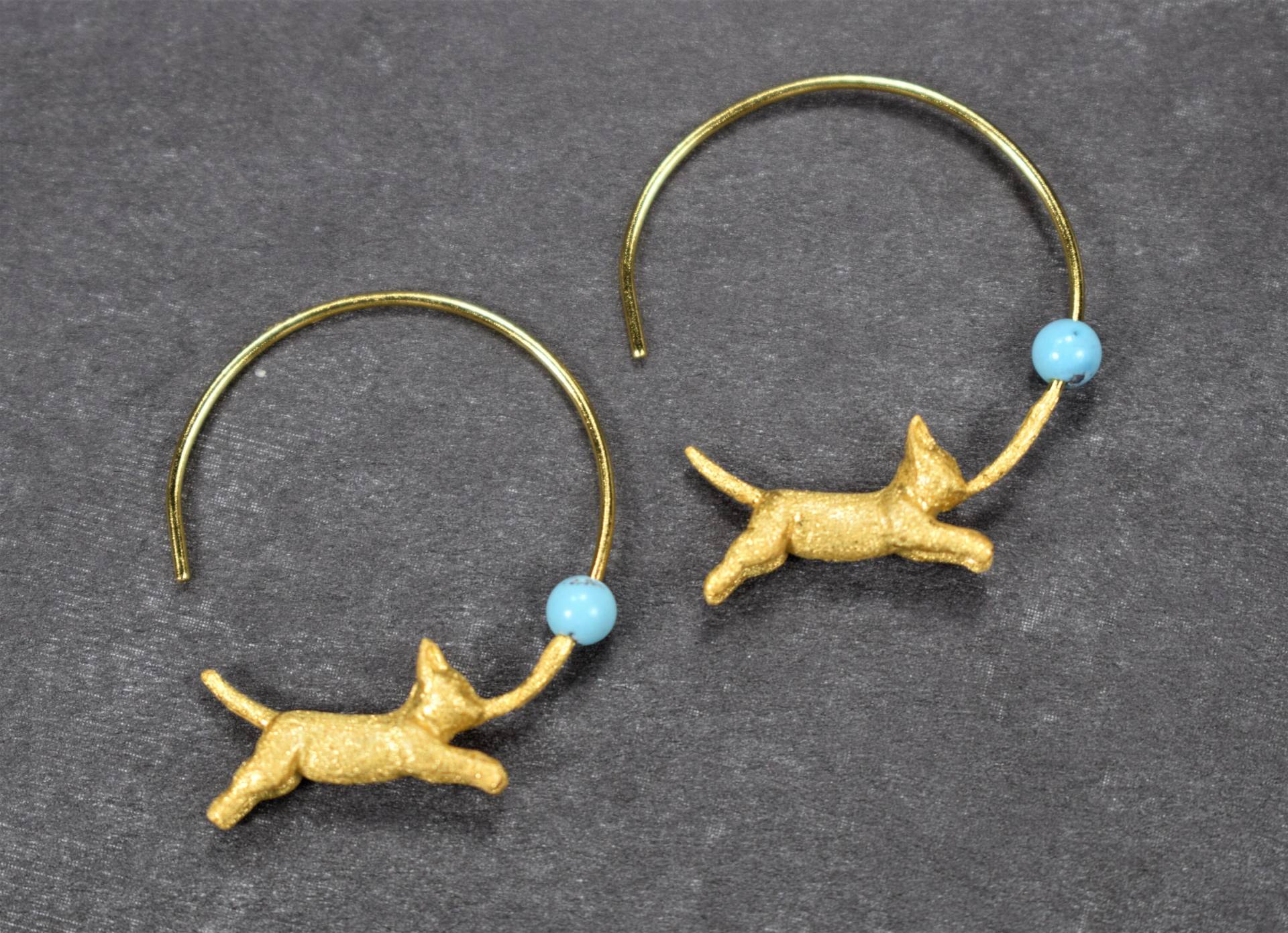 Katzen Creolen Aus 925Er Silber Gold, Lapis Lazuli & Türkis von PearlSelect