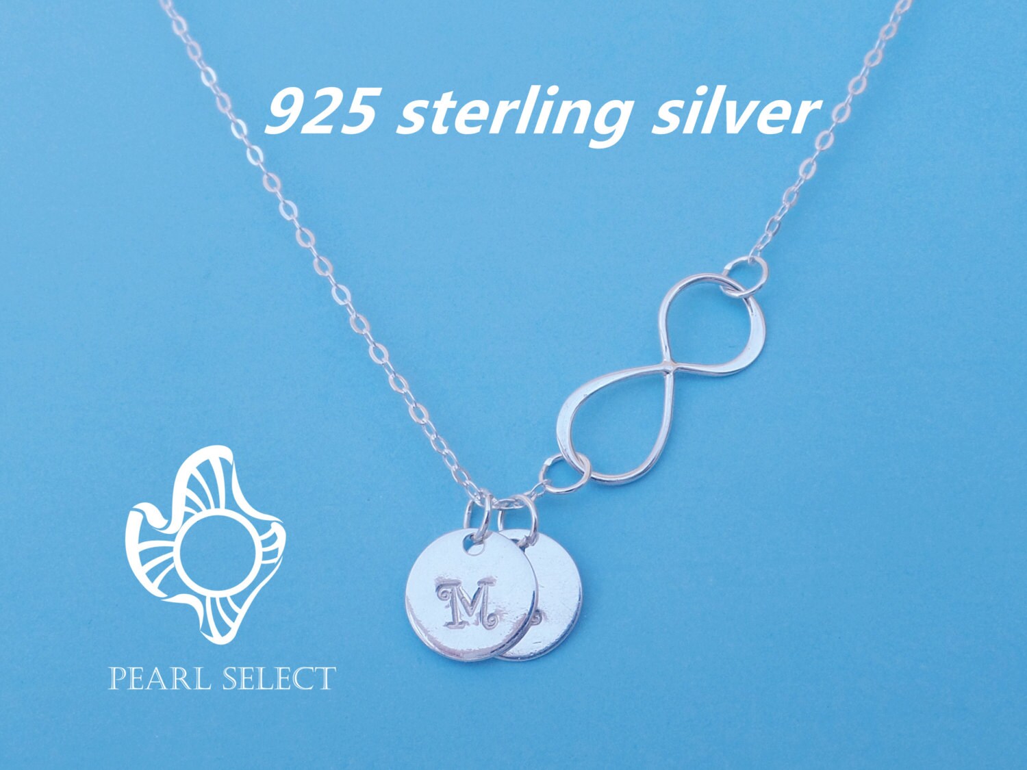Personalisierte Sterling Silber Infinity Halskette Mit Initial Plättchen von PearlSelect