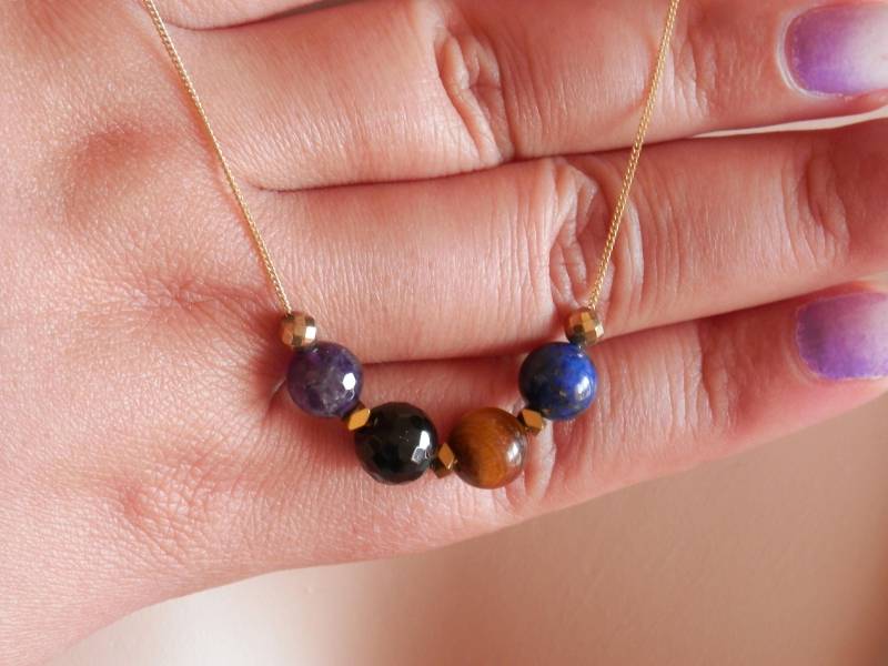 Personalisierte Halskette Lapislazuli Blau Lapis Lazuli Schmuck Tiger Auge Gold Amethyst von PearlTales