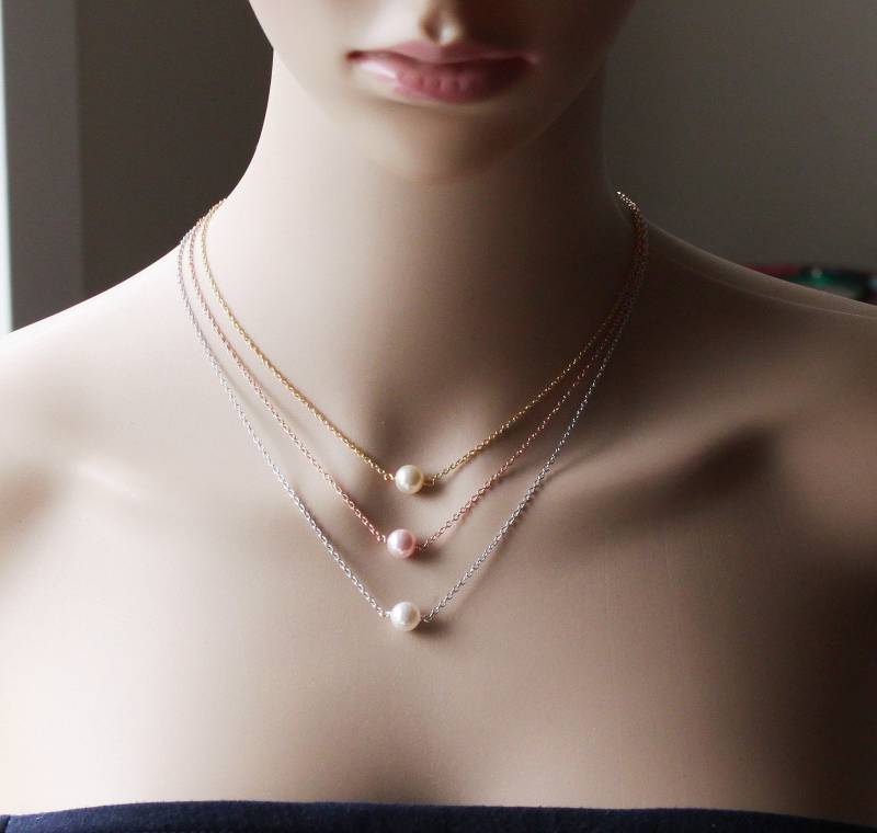 Perlenkette - Gold Silber Floating Perlenhalskette - Brautjungfer Halskette - Geschenk - Brauthalskette - Brautpartygeschenk von Pearlland88