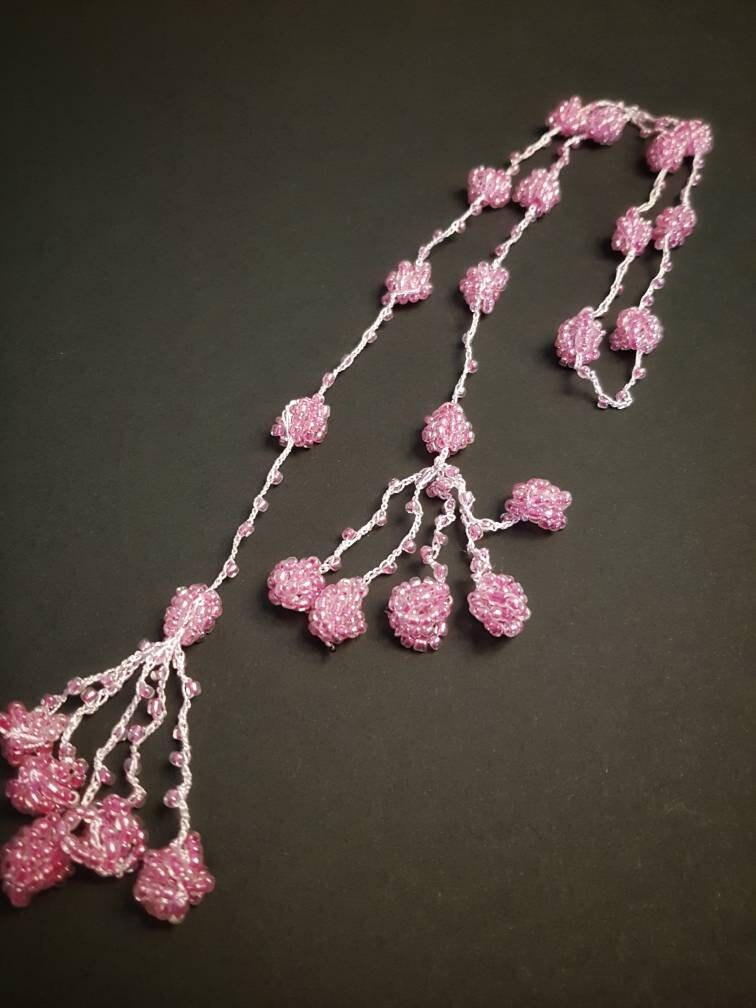 Handgehäkelte An Beiden Enden Offene Kette Aus Glasperlen Handgehäkelte An Beiden Enden Offene Kette Aus Glasperlen von PearlsOfAlibaba