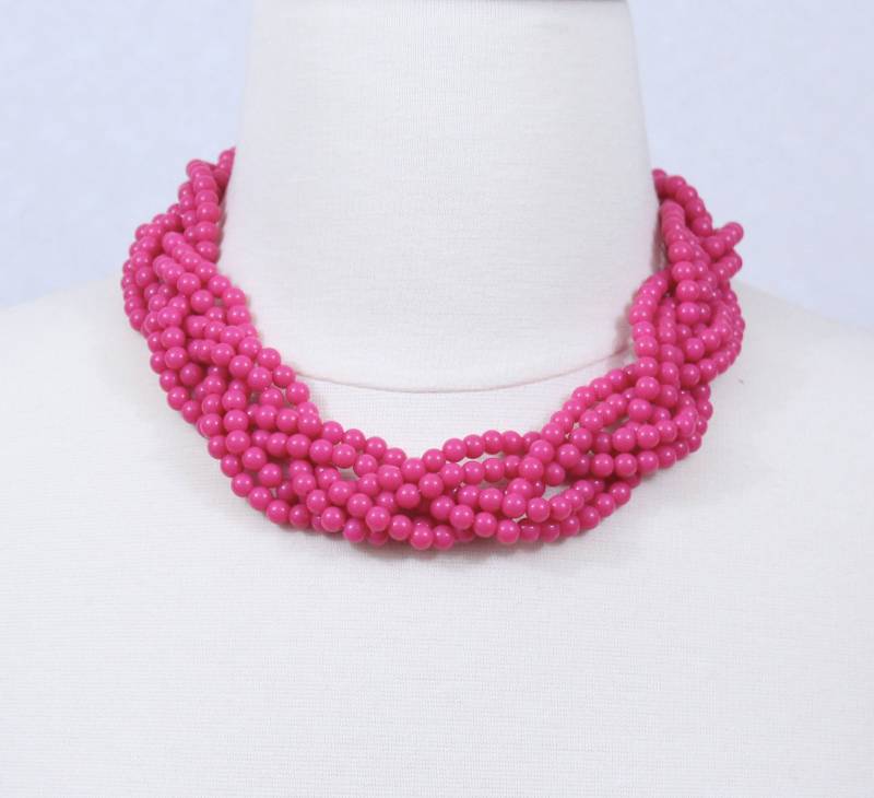 Geflochtene Perlen Statement Fuchsia Halskette Hot Pink Cluster von PearlsandBeyond