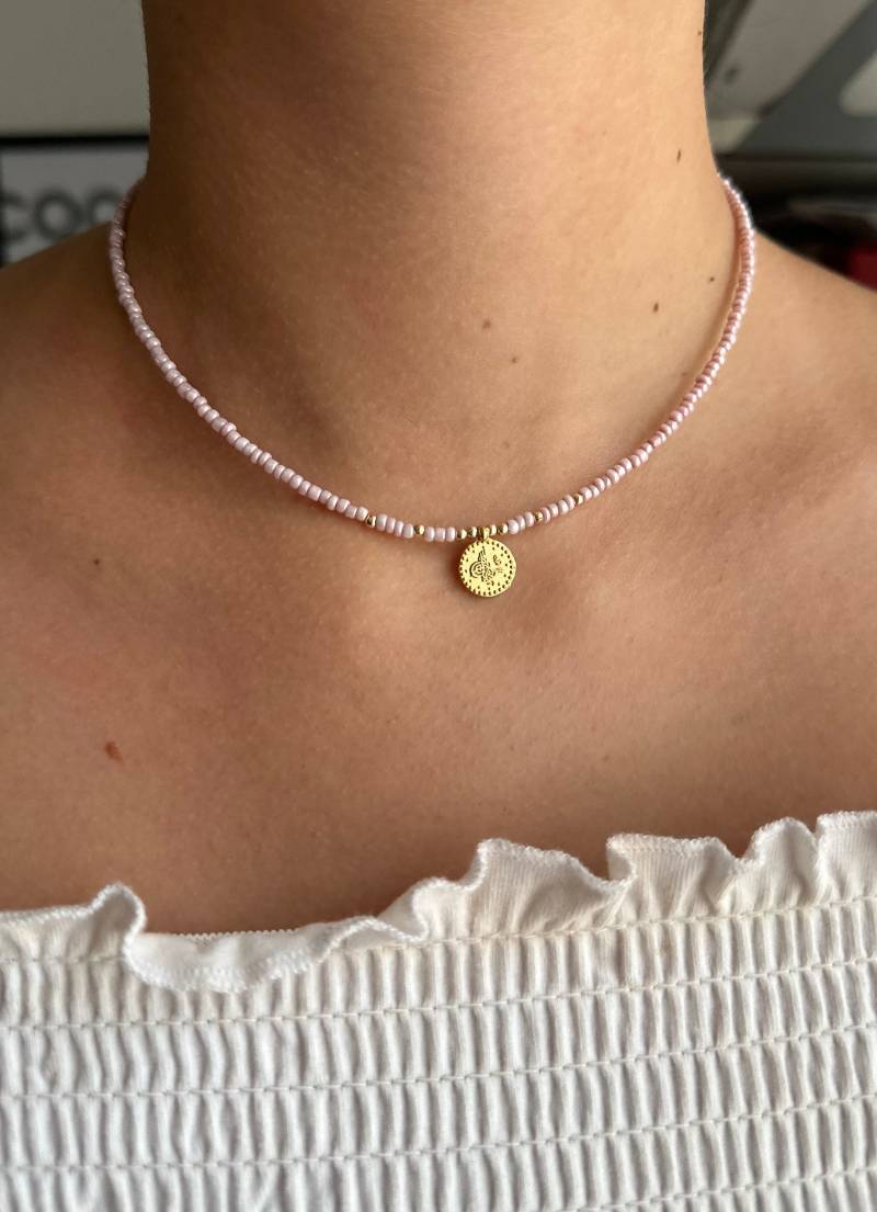 Perlenkette Chocker Mit Goldenen Taler - 10059 von Pearlsbyhelin