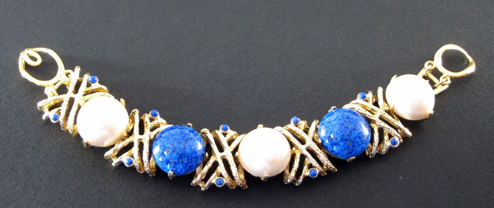 Vintage Chunky Gold Faux Perle Und Lapis Lazuli Armband Schmuck Vintage Chunky Gold Faux Perle Und Lapis Lazuli Armband Schmuck von PearyNiceThings