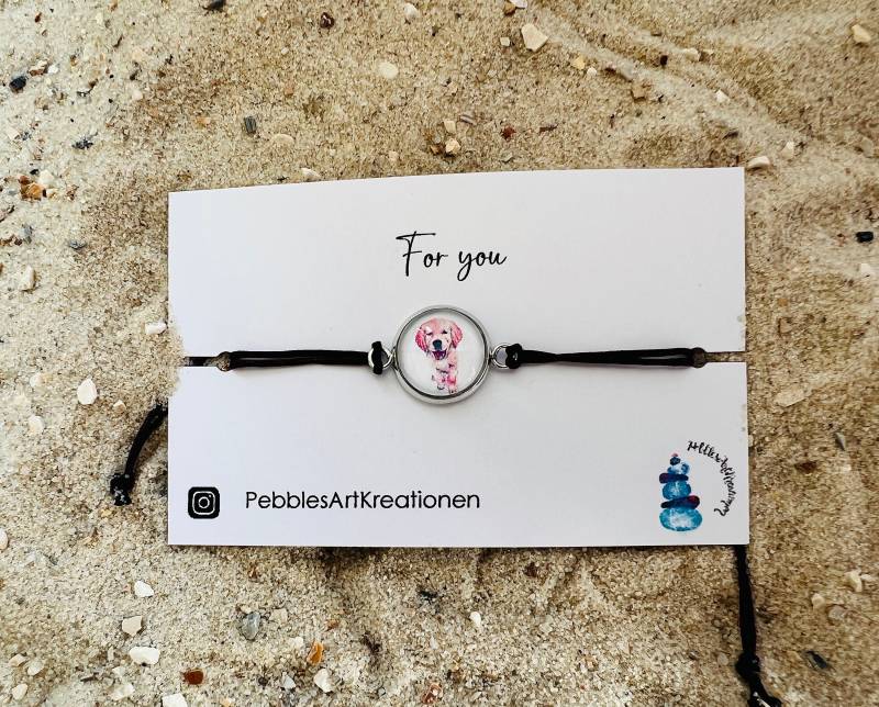 Handgemachtes Armband Golden Retriever/Hund Makramee Tier Freundschaftsbändchen von PebblesArtKreationen