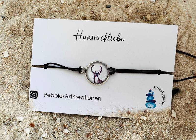 Handgemachtes Armband Hirsch/Makramee Schmuck Oktoberfest Freundschaftsbändchen Filigranes Aus Aquarell von PebblesArtKreationen